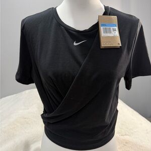 Nike Women's Black Short Sleeve Dri-fit One Luxe Twist Shirt, size Medium
